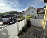  Balkon mit Blick auf die Weinberge