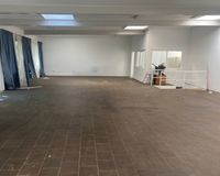 Produktionsfläche mit Büro