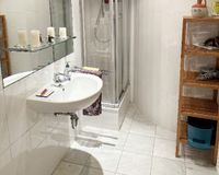 Bad mit Dusche