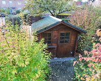 mit Gartenhaus