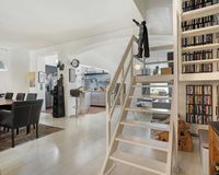 Atelier: Aufenthalts-/Essbereich