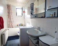 Wannenbad mit Fenster