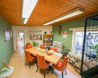 Büro/Besprechungsraum