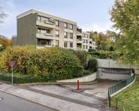 Rückansicht/Einfahrt Tiefgarage