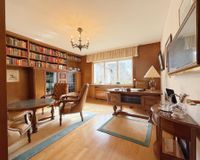 Arbeitszimmer (EG)