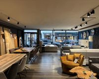 Blick zum Schaufenster